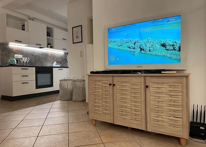 Apartment Oliva, Rafailovici