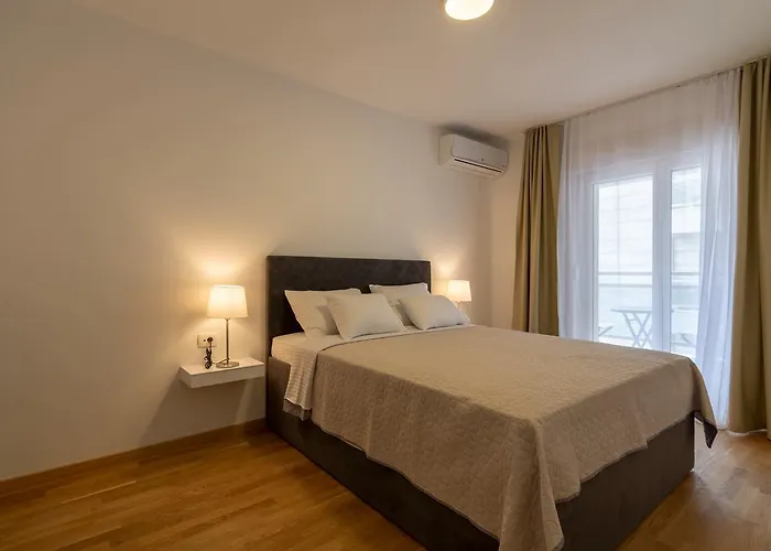 Lungomare Lux Apartments